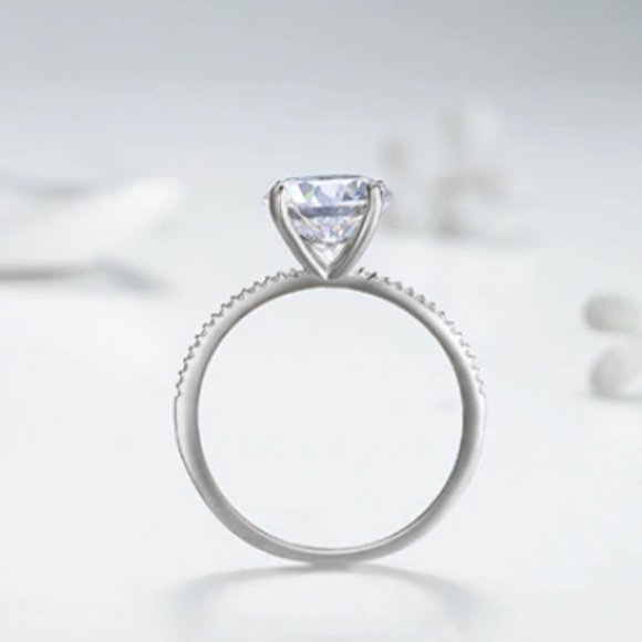 Luxury Sterling Silver Engagement Ring 3CT - Picture 3 of 13